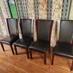 Dining Room Table/chairs