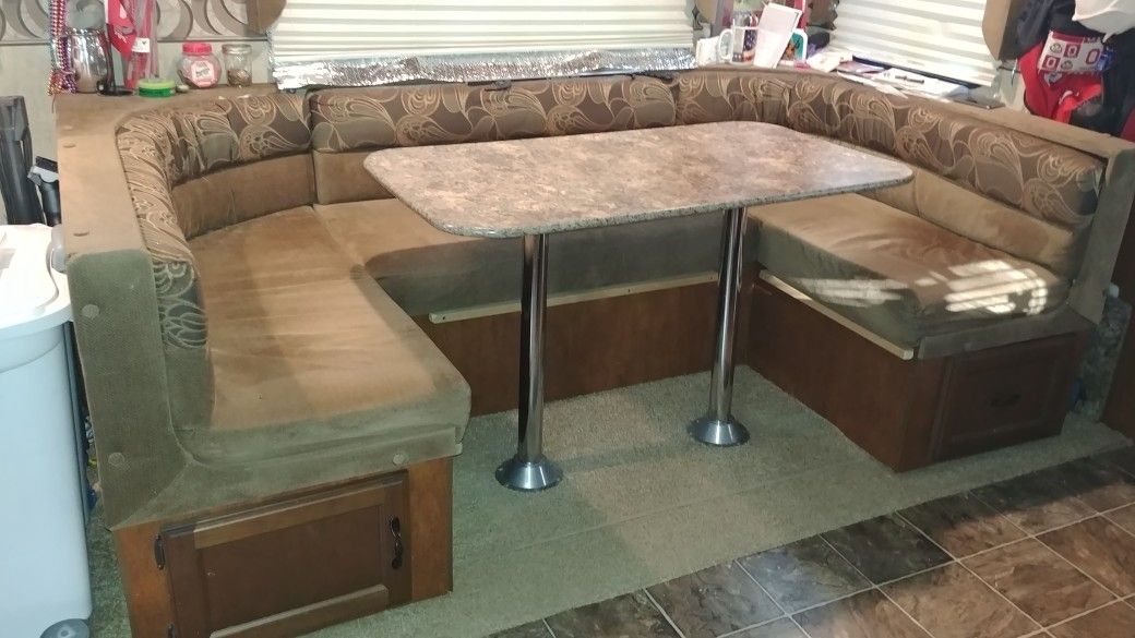 RV U Shaped with a drawer and for storage. for Sale in