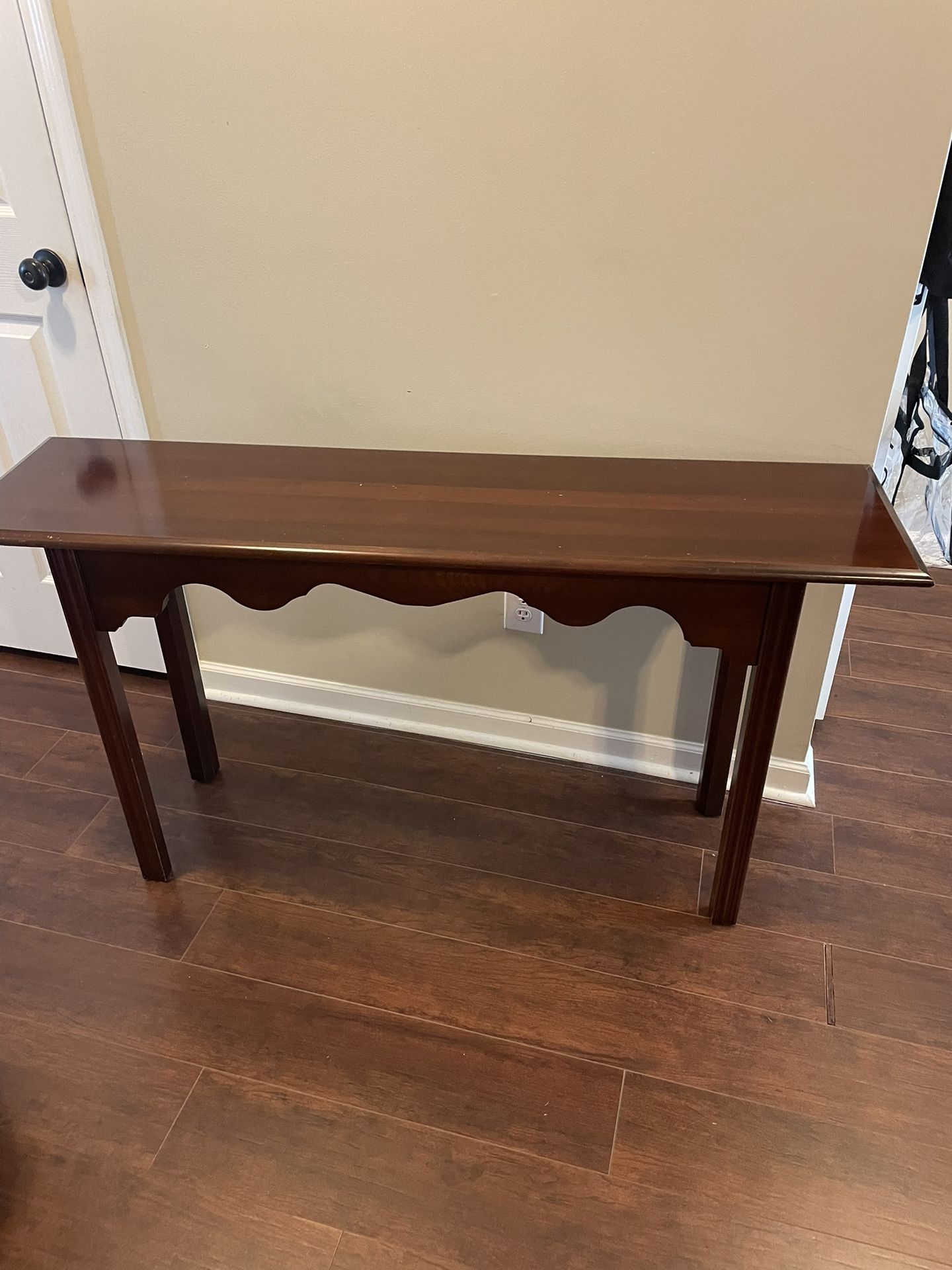 Side/sofa Table