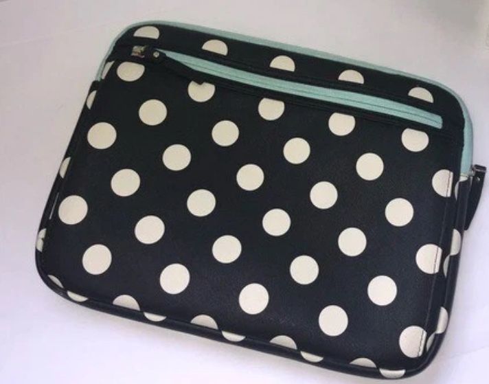 Studio C Hot To Trot 13-14" Laptop Notebook Sleeve Black White Dots.
