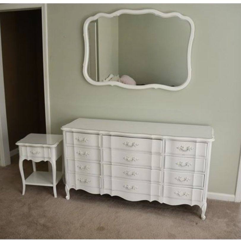White Provincial Bedroom Suite W/ Two (2) Twin Beds