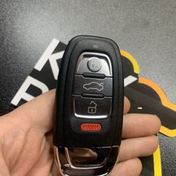 Smart key Audi A8 