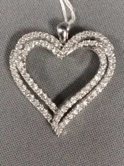 White Gold 10k (.417) 2.9 grams