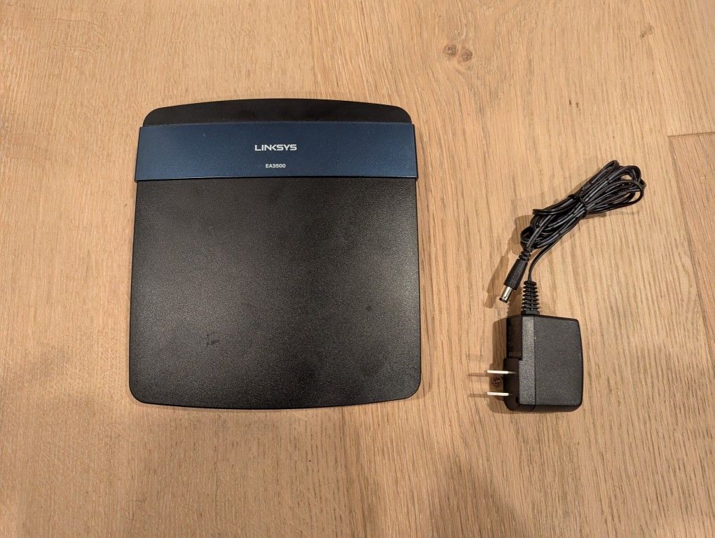 Linksys EA3500 Wi-Fi Router w/Power Adapter