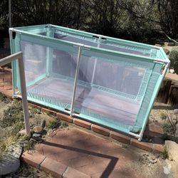 Indoor/outdoor Playpen 