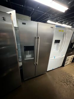 NEW OPEN BOX MAYTAG TWO DOOR REFRIGERATOR