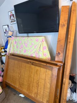 Bed frame full size