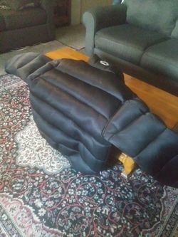 MAN XL REVERSIBLE FIRST DOWN JACKET