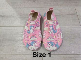Girls water shoes