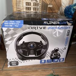 PS4 and PS5 steering wheel for gaming
