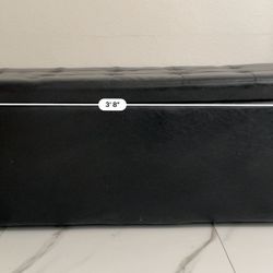 Black Seat/storage Ottoman