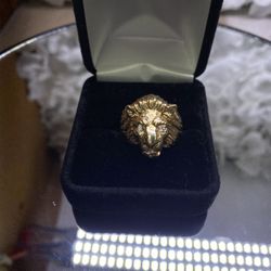 14k Lion Head Ring