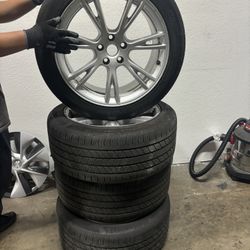 Model Y Set Wheel And Tire