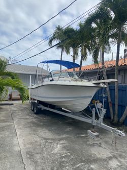 1987 boat         trailer 2020 Chris Craft.   Sea Hawk 23ft Sea Hawk