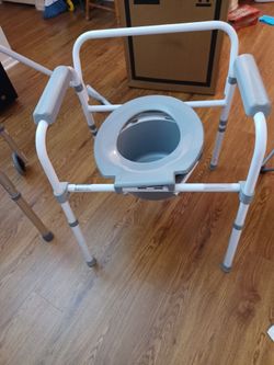 Commode and Walker
