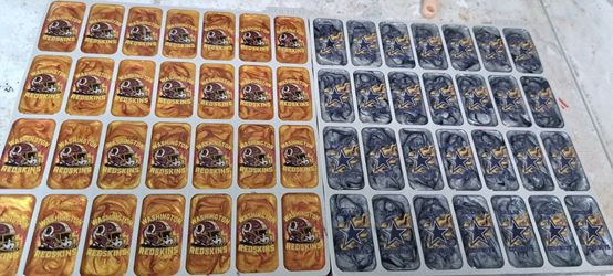 Custom DOMINOES