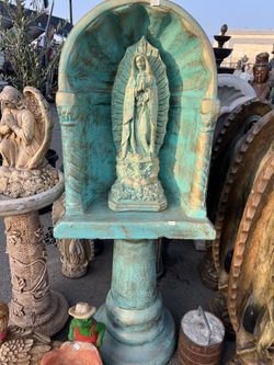 Virgen Con Nicho Y Vase $190.00 (3) Pieces 