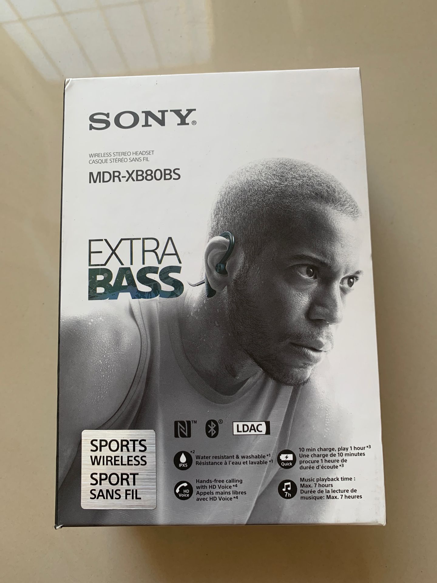 Sony Mdr-xb80bs extra bass wireless headphone