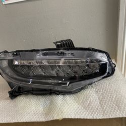 2016-2021 Honda Civic  Touring. Right Headlight 