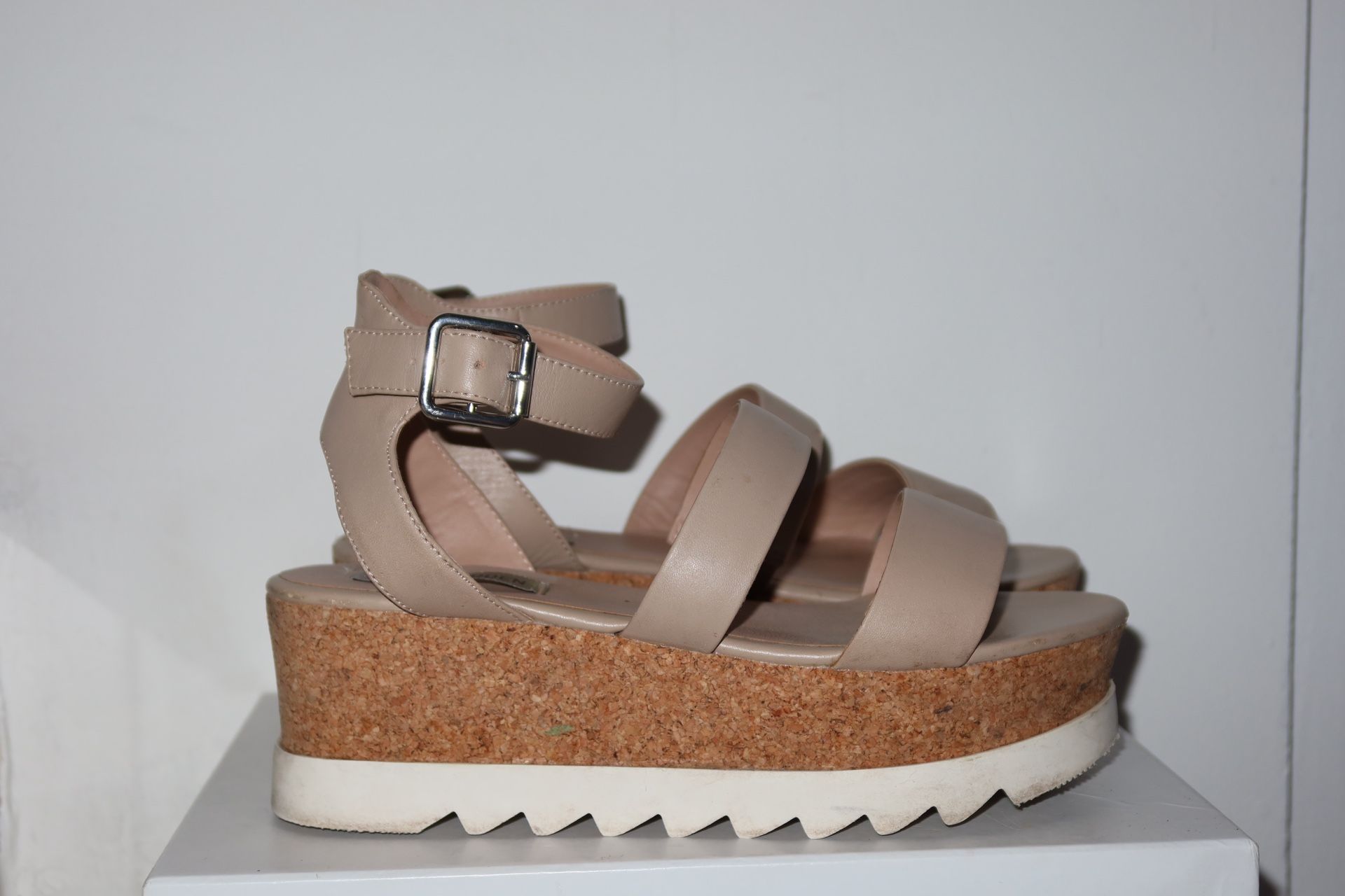 Steve Madden Kristen Platform Sandals 