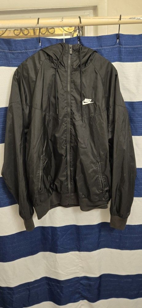 Nike Men's Sportswear Windrunner Hooded Jacket