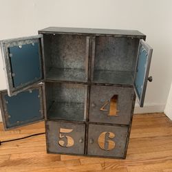 16x24x7 Retro Cabinet With Mirror Cabinets