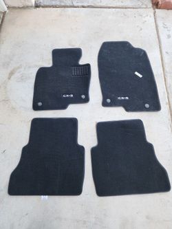 2024 Mazda CX5 oem Floor Mats Used for 1 Week