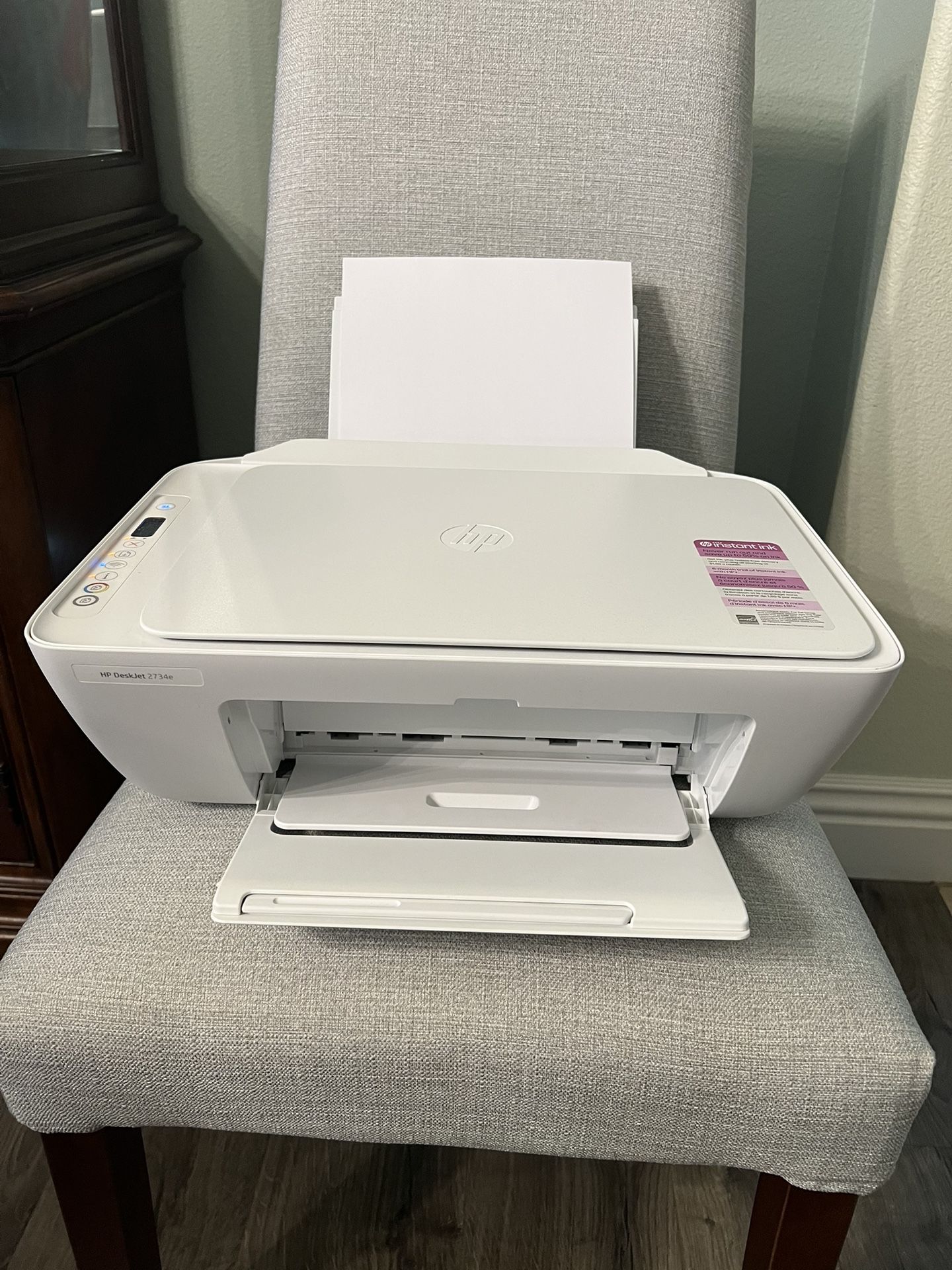 HP DeskJet 2734e