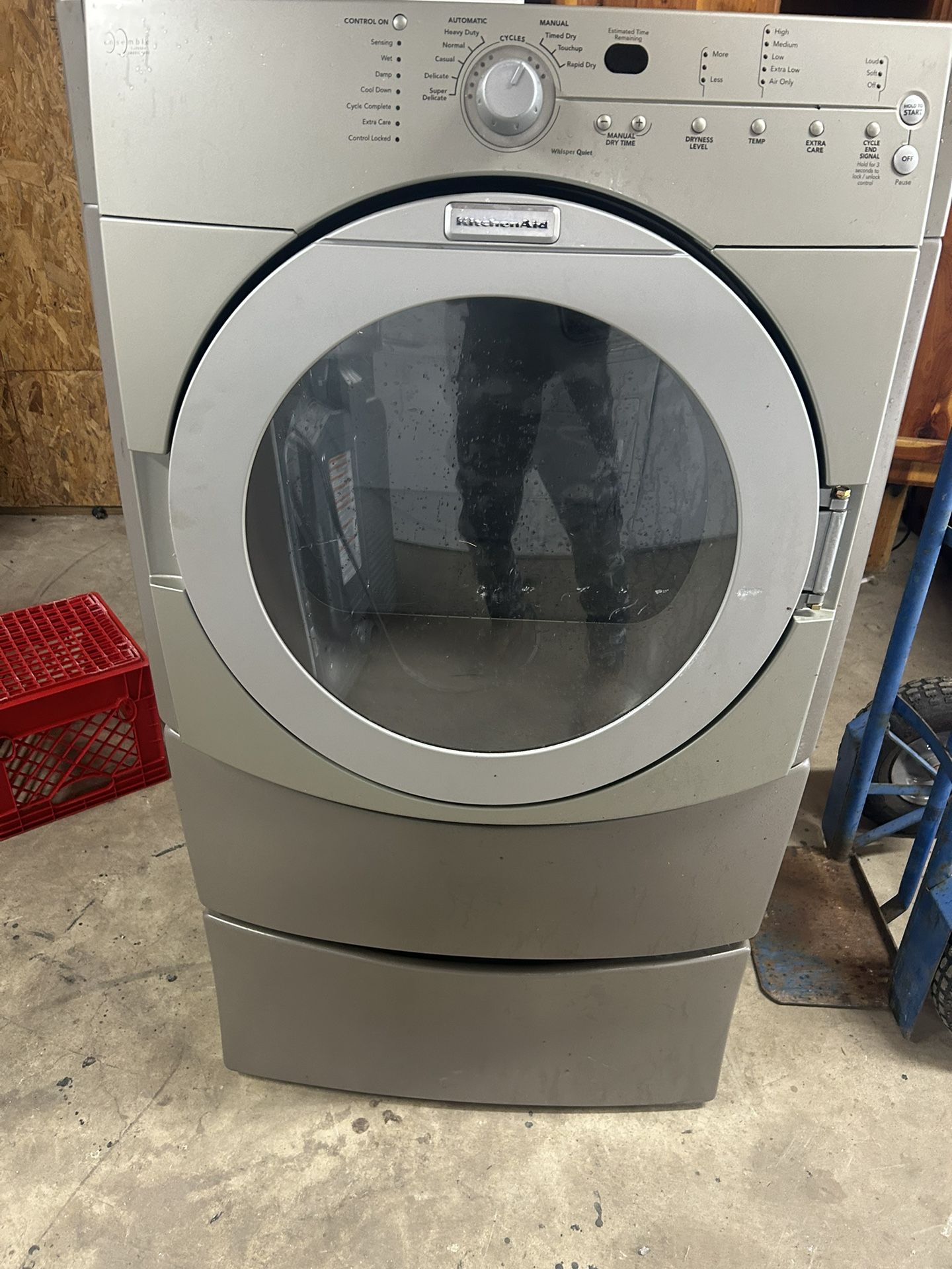 ELECTROLUX DRYER