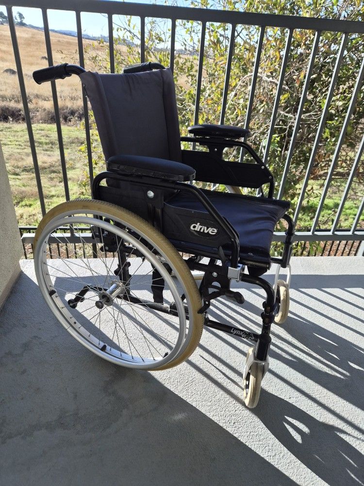 Wheelchair, Removable Rims. Fold Up.