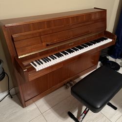 Baldwin Upright Piano