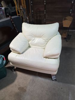 Free Overstuffed leather lounge chair