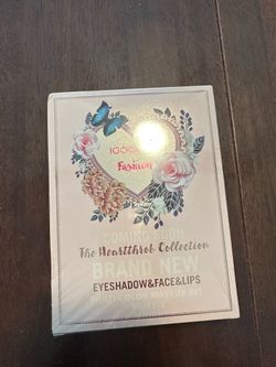 IGOODCO FASHION Complete Makeup Palette | 5 Layers Booklet