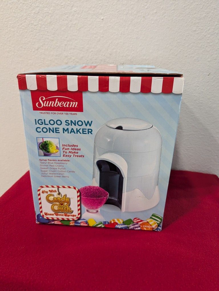 Sunbeam Igloo Snow Cone Maker.
