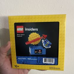 LEGO Retro Space Explorer Insiders Only Set (contact info removed)