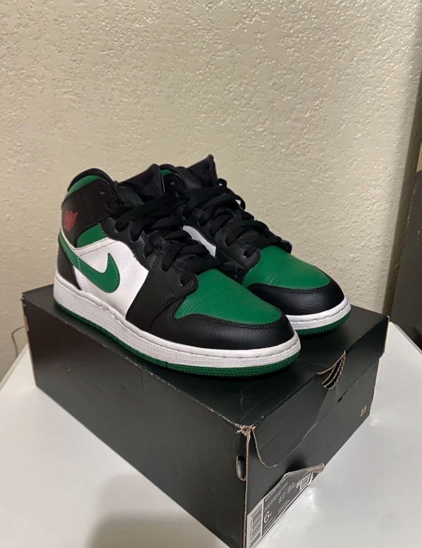 Jordan 1 Mid Green Toe (GS)