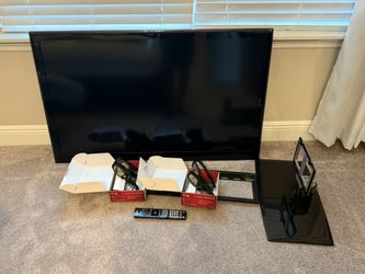LG 47 inch 3DTV w/ Glasses