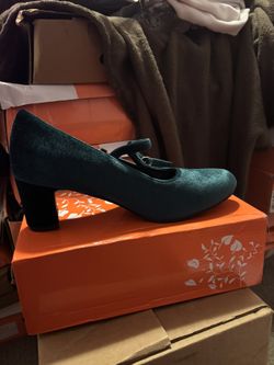 Size 11.5 Velvet Green Heels