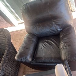 Recliner Chair 