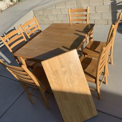 Solid Wood & Modern Dinning Set W / 6 Matching Chairs 