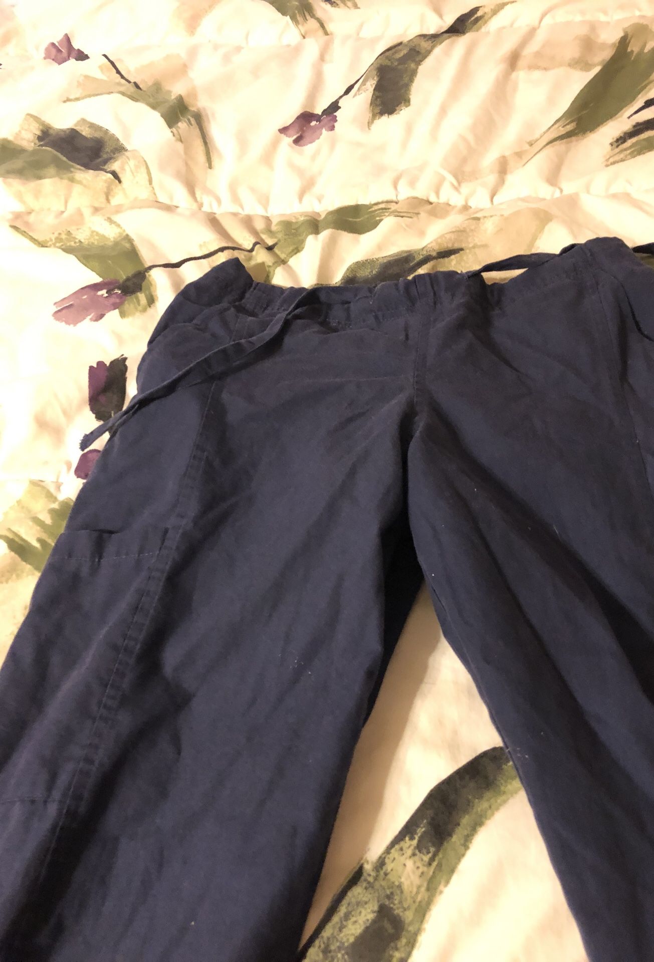 Women’s small navy blue scrub pants