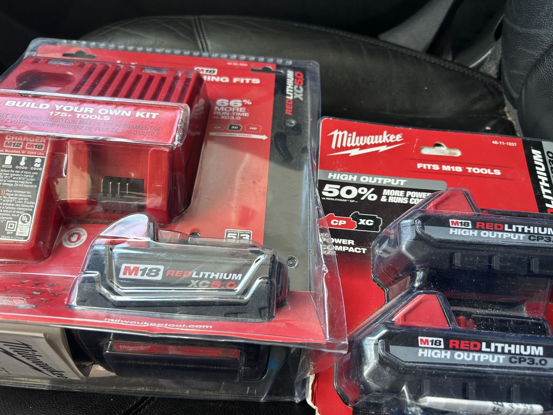 Milwaukee M 18 Batteries And Charger 175Obo
