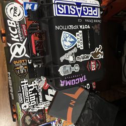 Selling DJI MINI 3 Bundle 