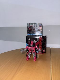 Transformers Studio Series Laserbreak