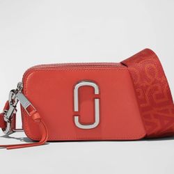 Marc Jacobs Bicolor Snapshot 