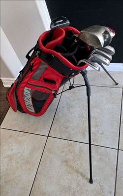 Adams Golf Full set 6,7,8,9, P & G Wedge putter hybrid and driver Irons steel and Graphite shaft right Handed 10 Piece total set includes Wilson golf 