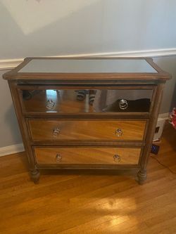 Mirrored 3-Drawer Wood Dresser Chest