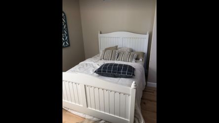 White bed frame