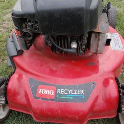 Self propelled mower