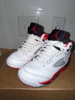 JORDAN 5 RETRO